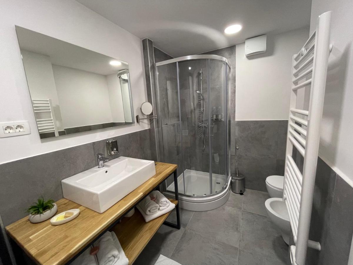 Apartments Porta Maggiore 코페르 외부 사진