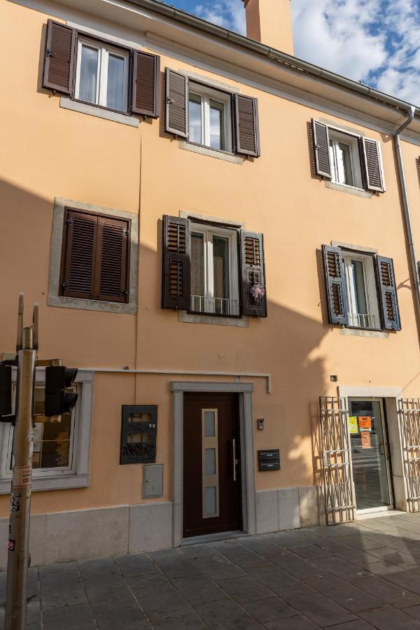 Apartments Porta Maggiore 코페르 외부 사진