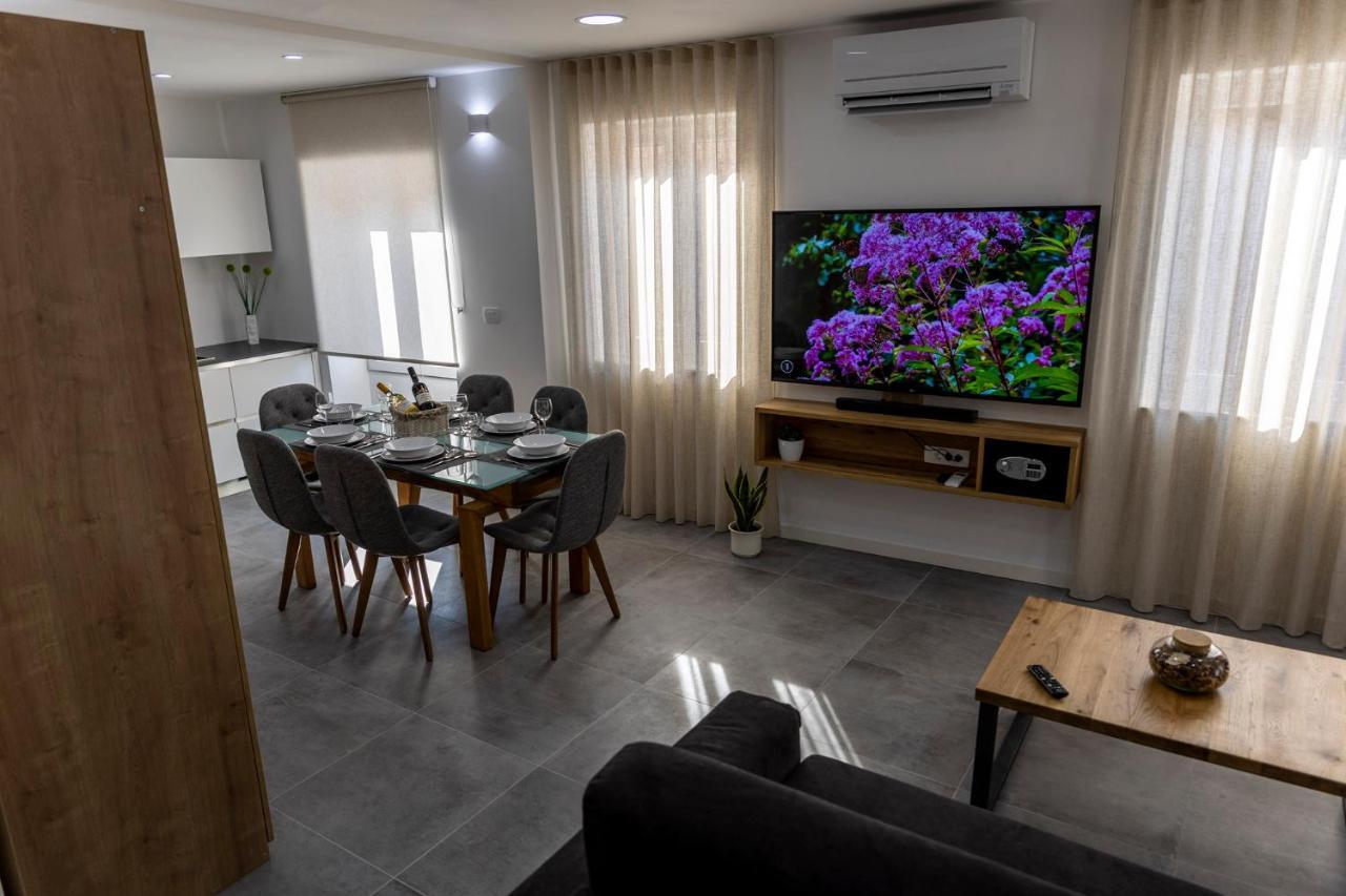 Apartments Porta Maggiore 코페르 외부 사진